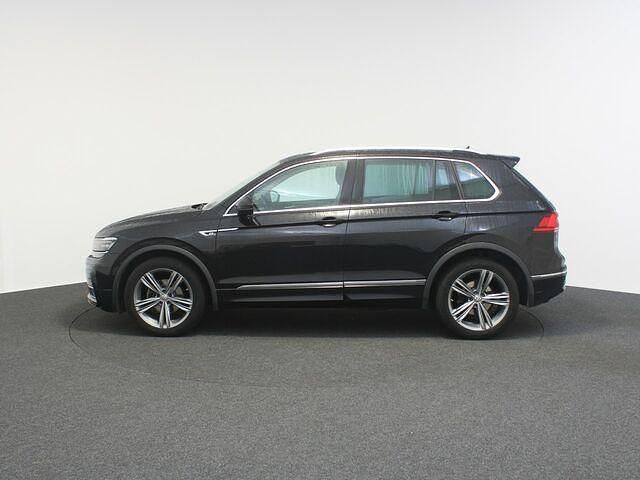 Gebraucht VW Tiguan Highline 150 PS (110 kW) 2018 Schwarz) (schwarz SUV
