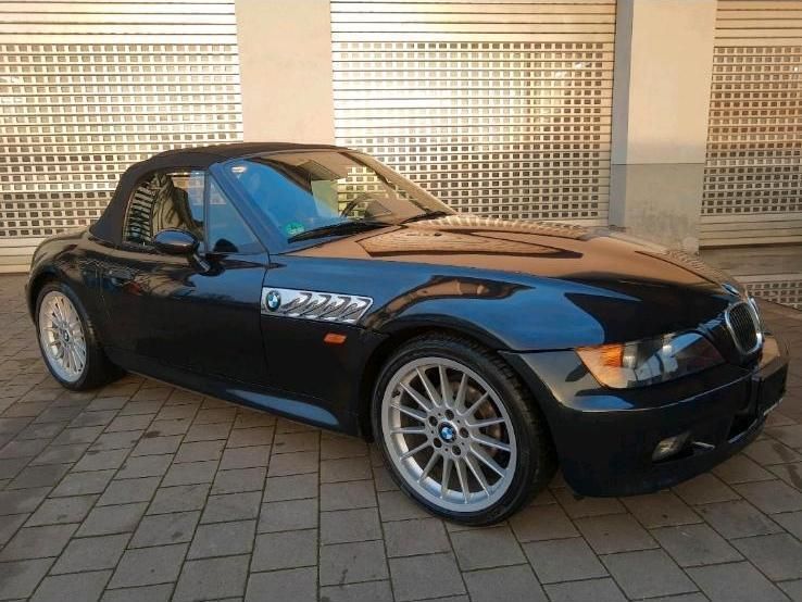 Schwarz Gebraucht 1998 BMW Z3 Sport Line Cabrio | 11.290 € (Teuer) - Bild 1/4