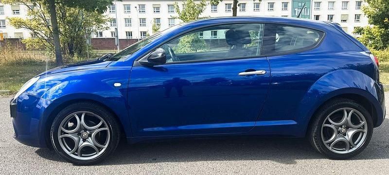 Gebraucht Alfa Romeo MiTo 105 PS (77 kW) 2013 Blau Kleinwagen