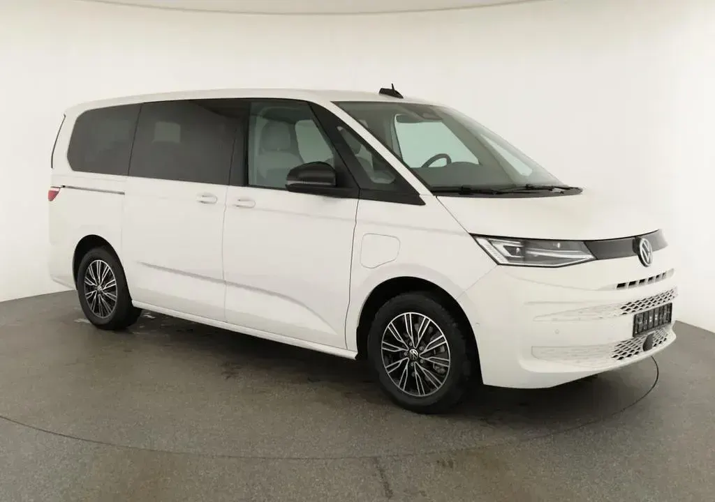 Neu VW Multivan Business 245 PS (180 kW) 2026 Candy weiß Van / Kleinbus