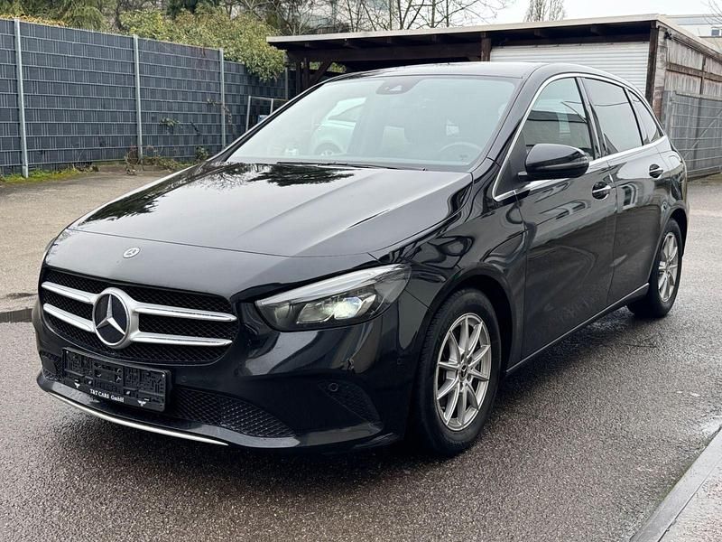 Gebraucht Mercedes B200 150 PS (110 kW) 2020 Schwarz Van / Kleinbus