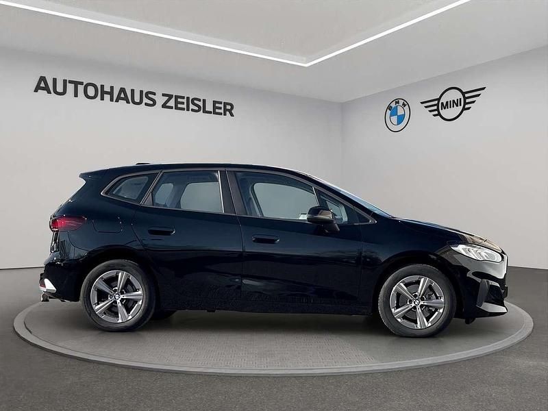 Gebraucht BMW 218 Active Tourer 136 PS (100 kW) 2023 Schwarz ii Van / Kleinbus