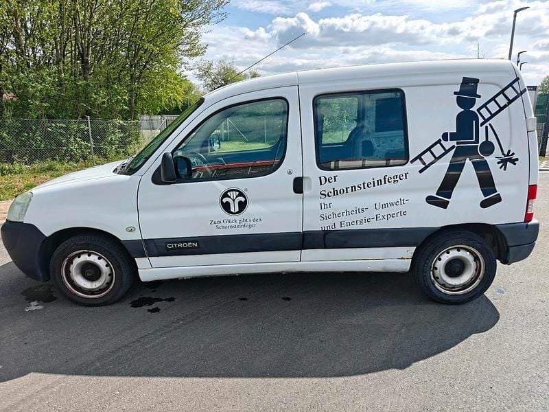 Gebraucht Citroën Berlingo 75 PS (55 kW) 2006 Weiß Van / Kleinbus