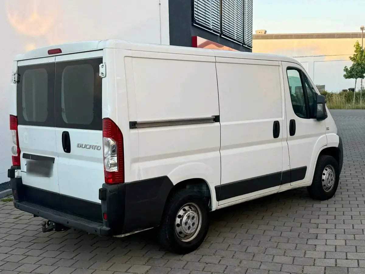 Gebraucht Fiat Ducato 100 PS (73 kW) 2011 Weiß Van
