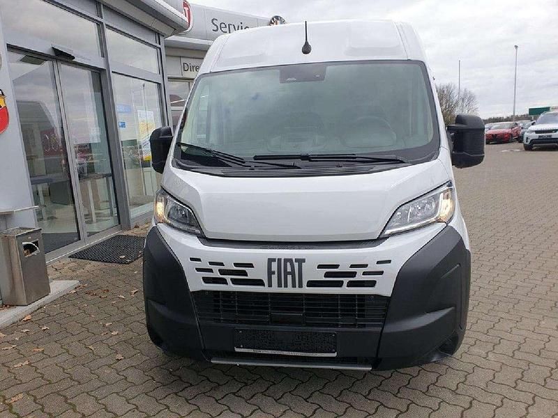 Gebraucht Fiat Ducato 140 PS (102 kW) 2024 Colore esterno (weiss (pastell Van