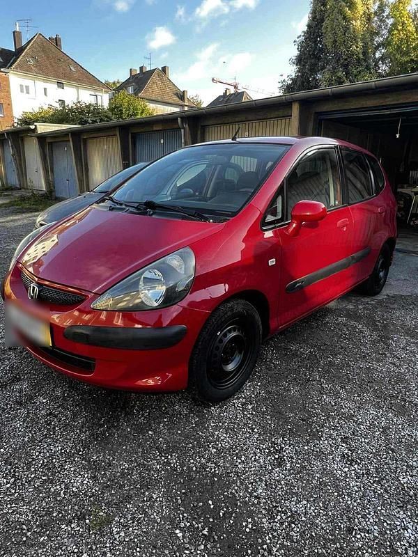 Rot Gebraucht 2006 Honda Jazz Cool Kleinwagen | 900 € (Guter Preis) - Bild 1/4