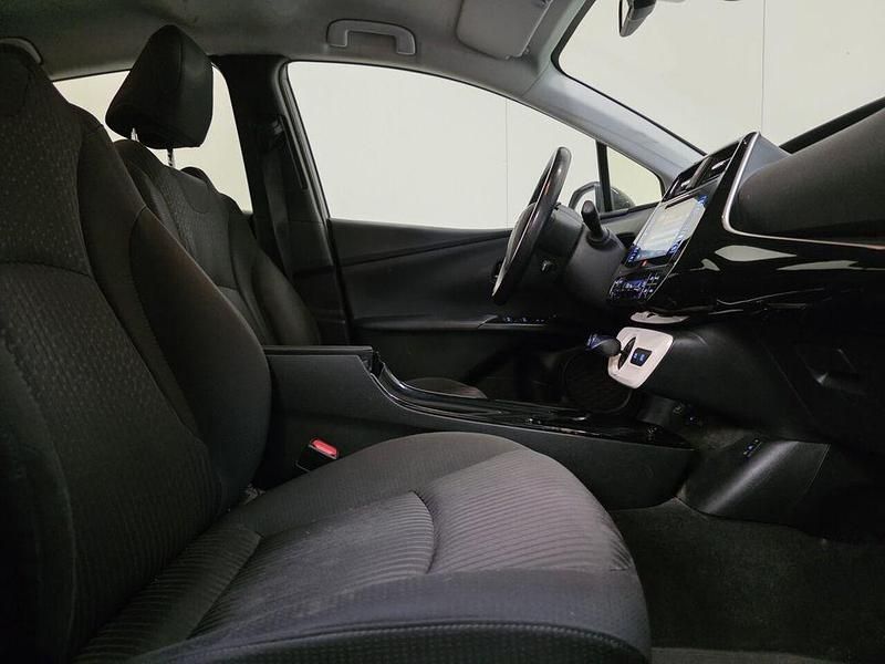 Gebraucht Toyota Prius 98 PS (72 kW) 2018 Schwarz Kleinwagen