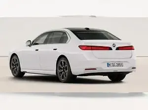 Neu BMW i7 334 kW (455 PS) 2026 Weiß (alpinweiß uni) Limousine