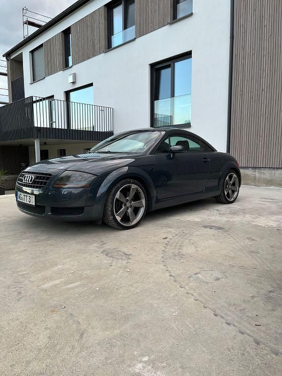 Grau Gebraucht 2003 Audi TT S-Line Coupé | 3.999 € (Guter Preis) - Bild 1/4