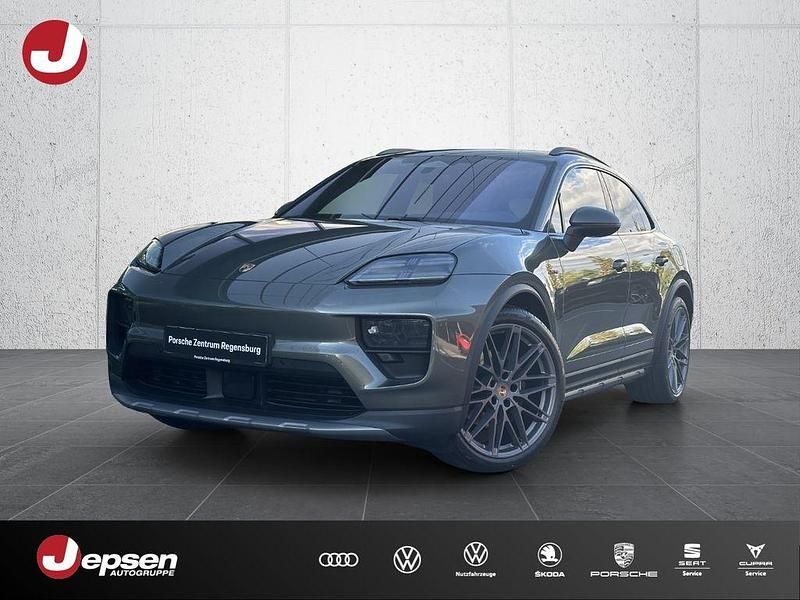 Grün Neu 2025 Porsche Macan SUV | 130.025 € - Bild 1/4