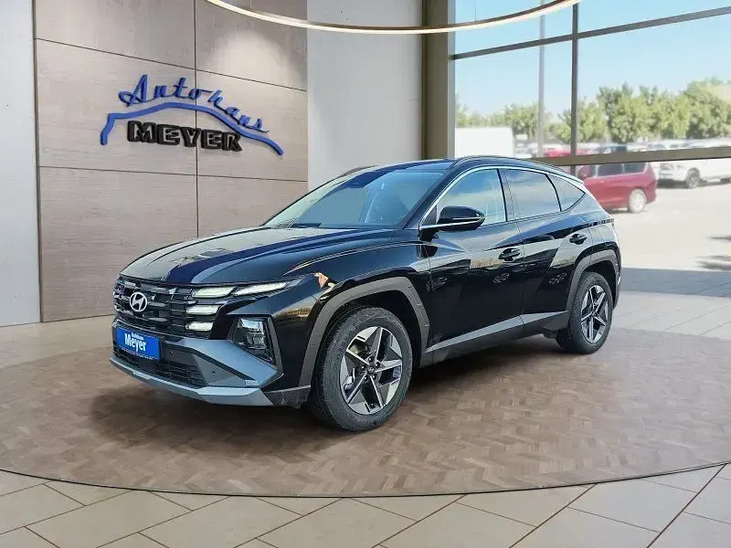 Neu Hyundai Tucson 160 PS (117 kW) 2025 Ecotronic gray SUV