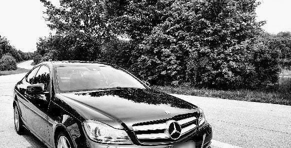 Gebraucht Mercedes C250 204 PS (150 kW) 2014 Schwarz Coupé