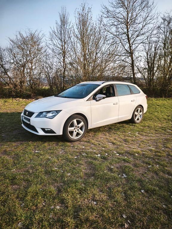 Gebraucht Seat Leon ST Reference 105 PS (77 kW) 2014 Weiß Kombi