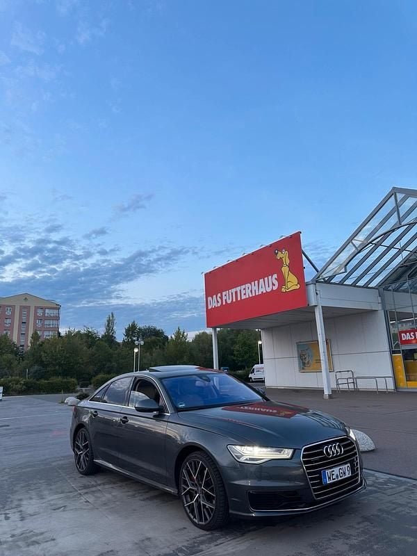Grau Gebraucht 2016 Audi A6 Limousine | 20.000 € (Etwas zu teuer) - Bild 1/4
