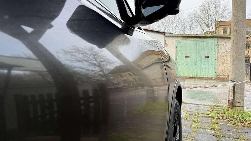 Grün Gebraucht 2017 Nissan X-Trail Tekna SUV | 15.500 € (Guter Preis) - Bild 1/4