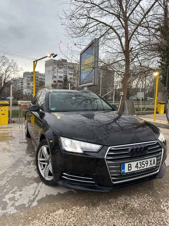 Używany Audi A4 Sport 150 KM (110 kW) 2017 Czarny Kombi