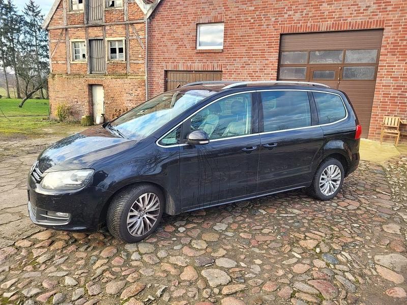 Gebraucht VW Sharan Highline 170 PS (125 kW) 2012 Schwarz Van / Kleinbus