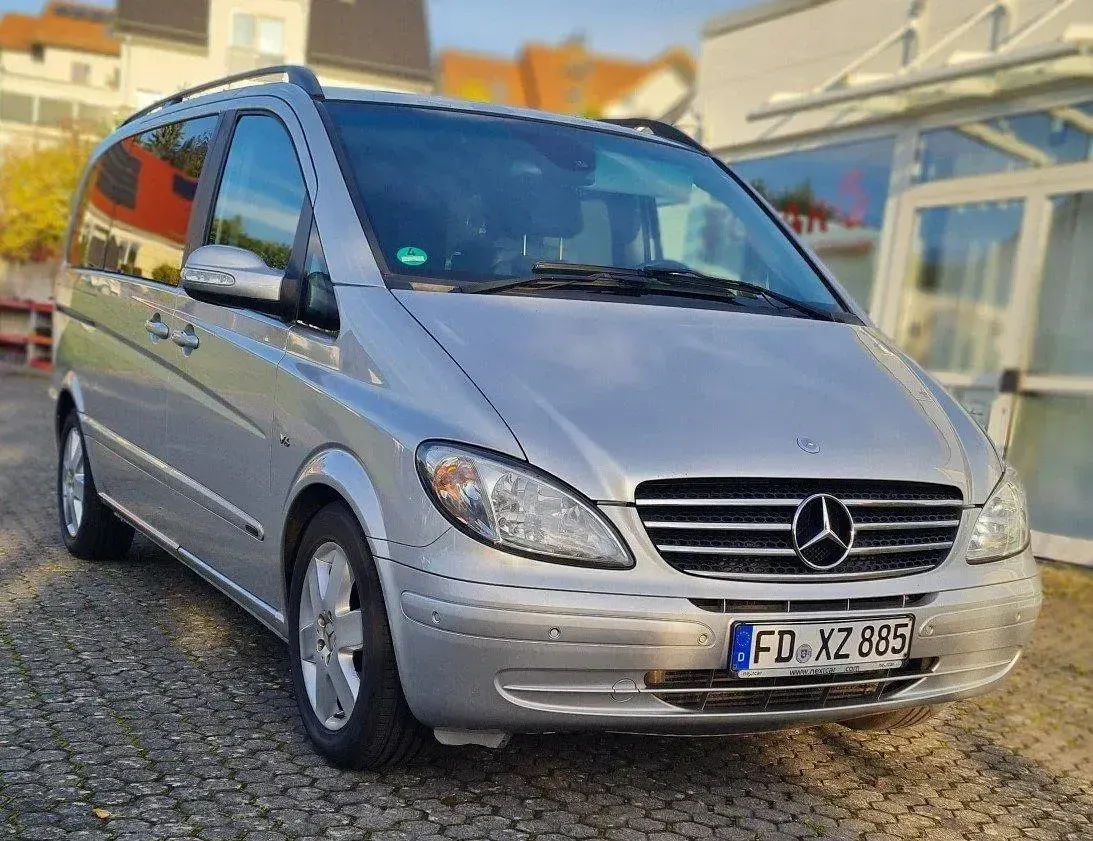 Gebraucht Mercedes Viano 204 PS (150 kW) 2008 Silber Van / Kleinbus