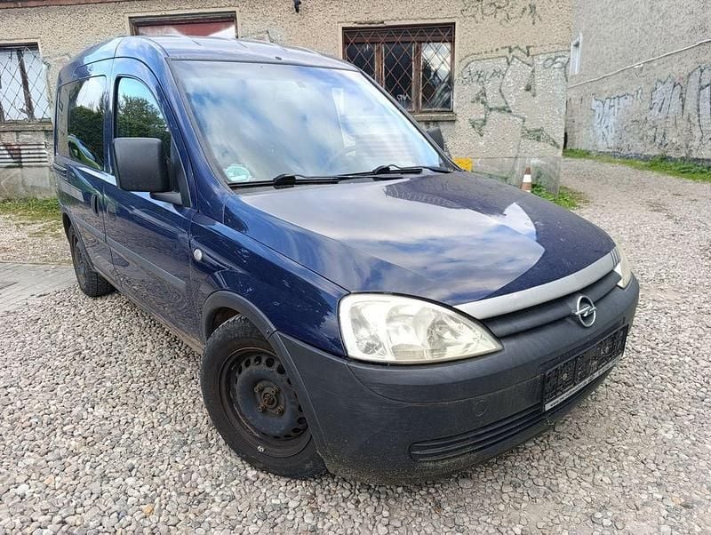 Blau Gebraucht 2006 Opel Combo Edition Van / Kleinbus | 1.450 € (Guter Preis) - Bild 1/4