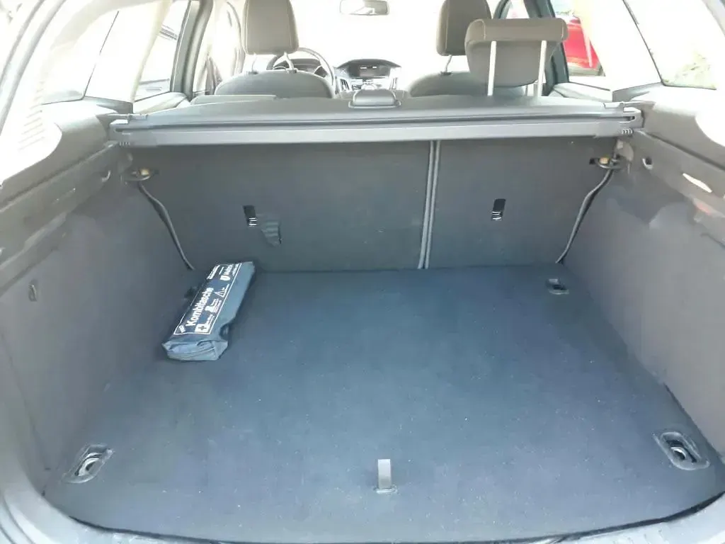 Gebraucht Ford Focus Titanium 140 PS (102 kW) 2013 Schwarz Limousine