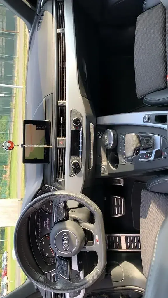 Gebraucht Audi A4 S-Line 150 PS (110 kW) 2018 Grau Kombi
