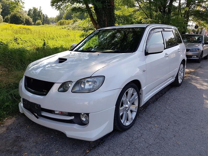 Gebraucht Mitsubishi Outlander 241 PS (177 kW) 2003 Weiß SUV