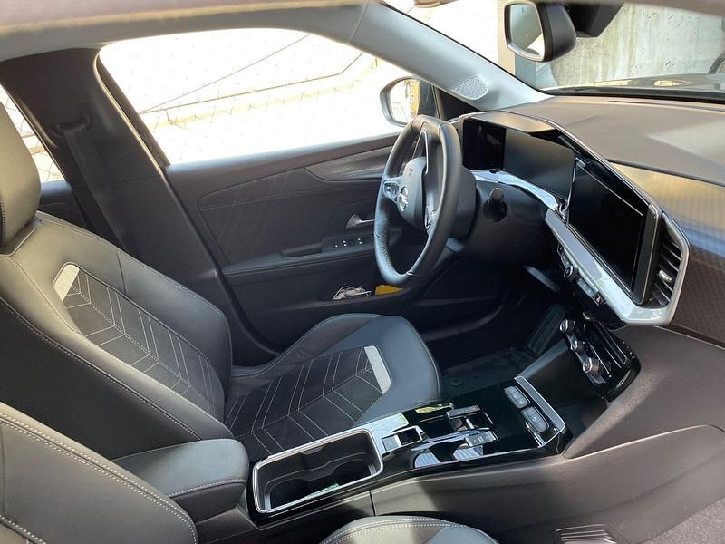 Gebraucht Opel Mokka-e Ultimate 100 kW (136 PS) 2022 Schwarz SUV