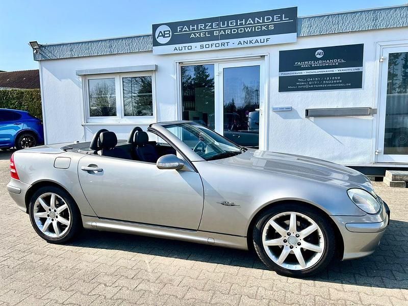 Silber Gebraucht 2003 Mercedes SLK200 Edition Cabrio | 4.500 € (Fairer Preis) - Bild 1/4