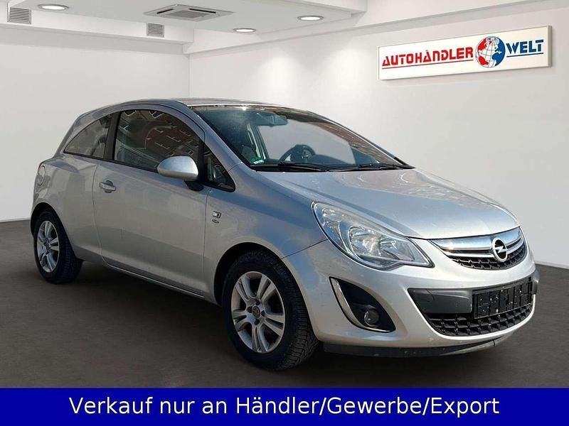 Gebraucht Opel Corsa 69 PS (50 kW) 2011 Silber Kleinwagen