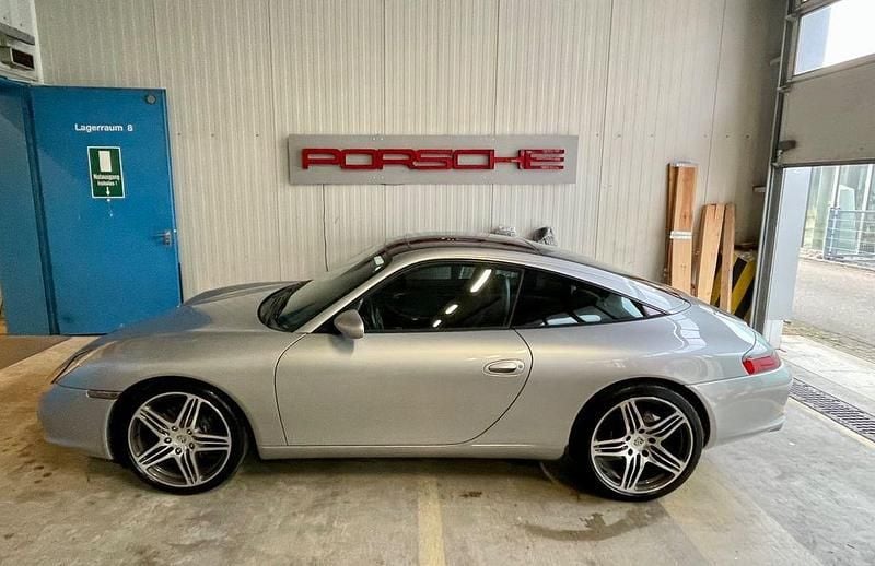 Silber Gebraucht 2002 Porsche 996 Cabrio | 32.996 € (Guter Preis) - Bild 1/4