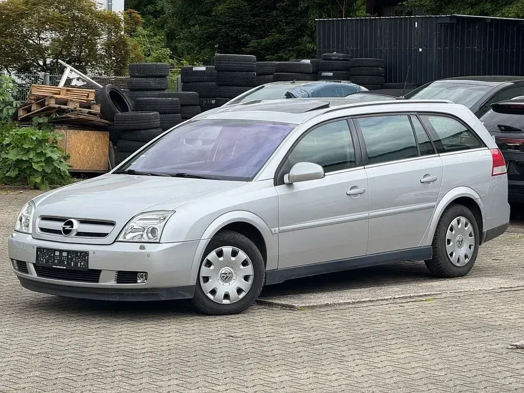 Gebraucht Opel Vectra Elegance 155 PS (114 kW) 2004 Silber Limousine