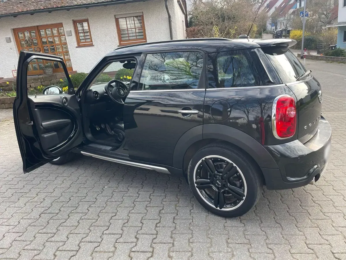 Gebraucht Mini Cooper SD 143 PS (105 kW) 2016 Schwarz Kleinwagen