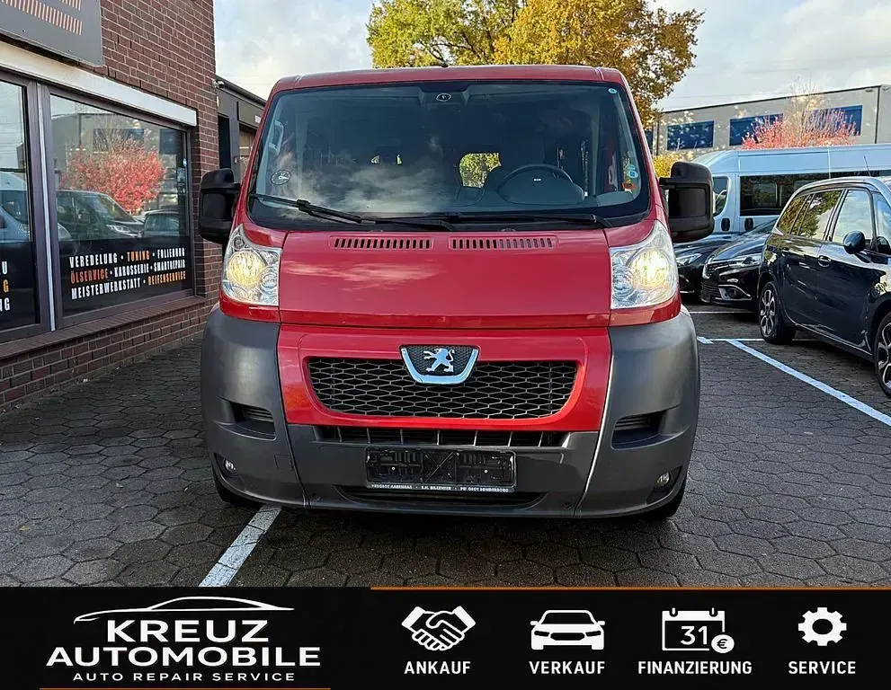 Gebraucht Peugeot Boxer 120 PS (88 kW) 2010 Rot Van
