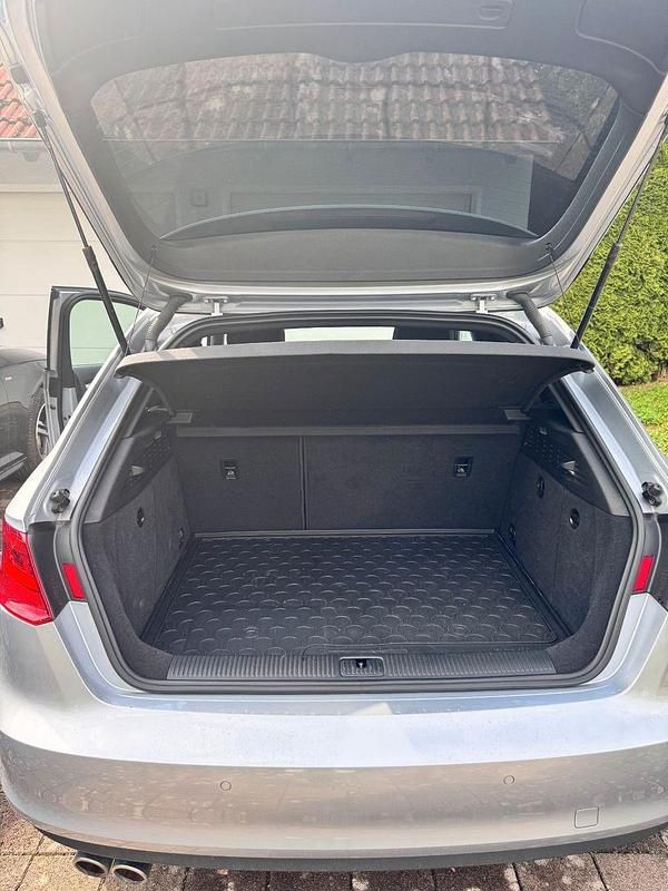 Gebraucht Audi A3 Ambition 150 PS (110 kW) 2016 Silber Limousine