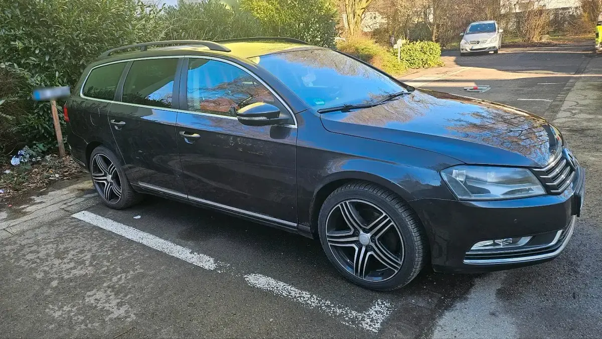 Gebraucht VW Passat 122 PS (89 kW) 2011 Braun Kombi
