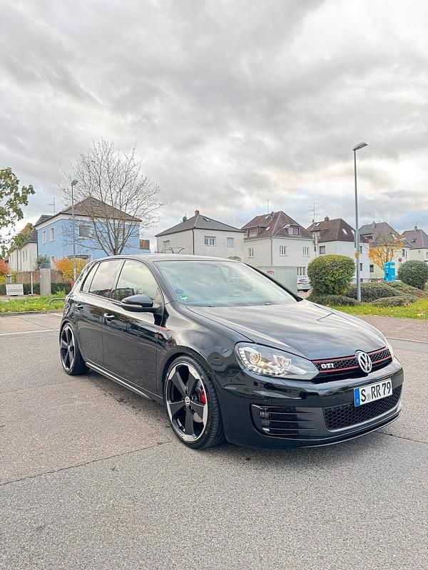 Schwarz Gebraucht 2009 VW Golf VI GTI Kleinwagen | 7.500 € - Bild 1/4