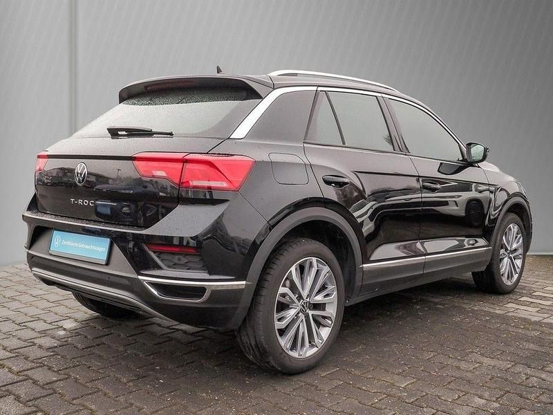 Gebraucht VW T-Roc Style 150 PS (110 kW) 2021 Deep black perleffekt SUV