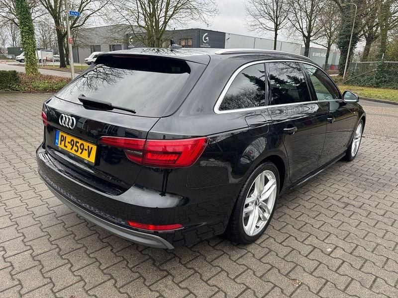 Gebraucht Audi A4 S-line plus 190 PS (139 kW) 2016 Schwarz Kombi