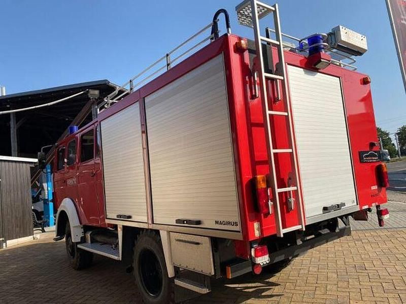 Gebraucht Iveco Massif 124 PS (91 kW) 1992 Rot