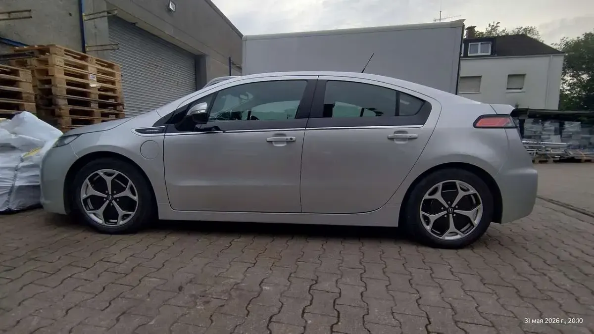 Gebraucht Opel Ampera 151 PS (111 kW) 2013 Kleinwagen