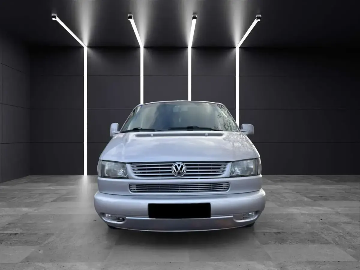 Gebraucht VW Multivan 151 PS (111 kW) 2002 Reflexsilber metallic Van / Kleinbus