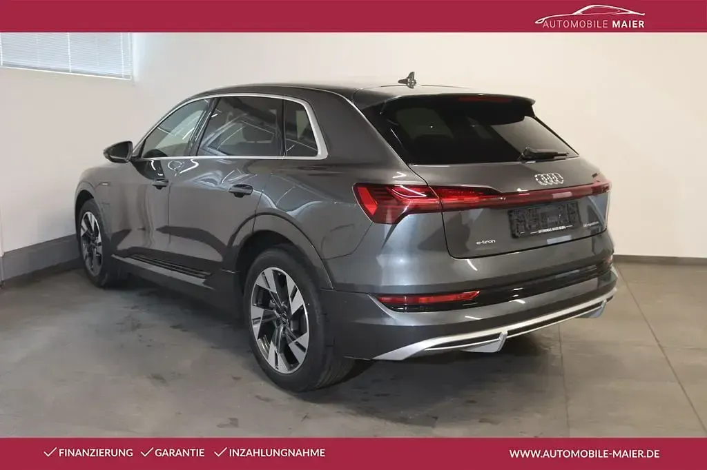 Gebraucht Audi e-tron S-Line 230 kW (313 PS) 2022 Grau SUV