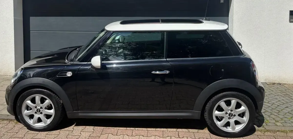 Gebraucht Mini Cooper 122 PS (89 kW) 2011 Schwarz Kleinwagen