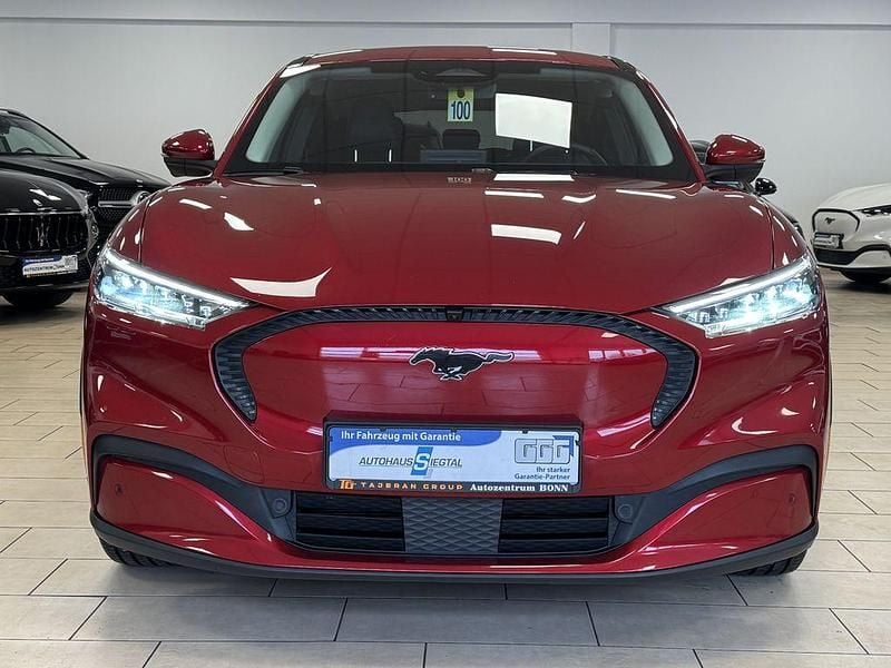 Gebraucht Ford Mustang Mach-E 216 kW (294 PS) 2021 Dunkelrot SUV