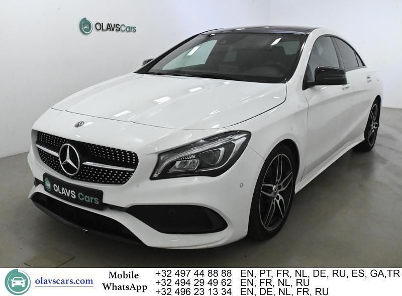 Weiß Gebraucht 2019 Mercedes CLA200 AMG Limousine | 17.666 € (Superpreis) - Bild 1/4