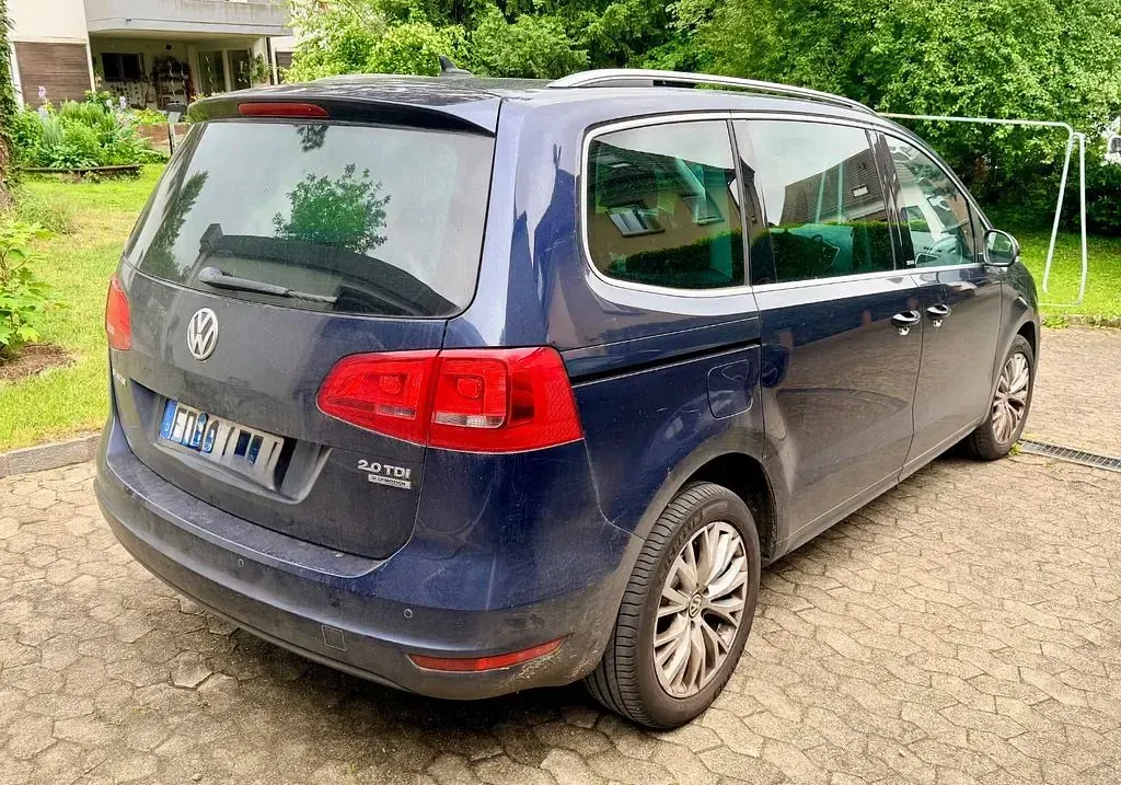 Gebraucht VW Sharan 140 PS (102 kW) 2012 Blau Van / Kleinbus