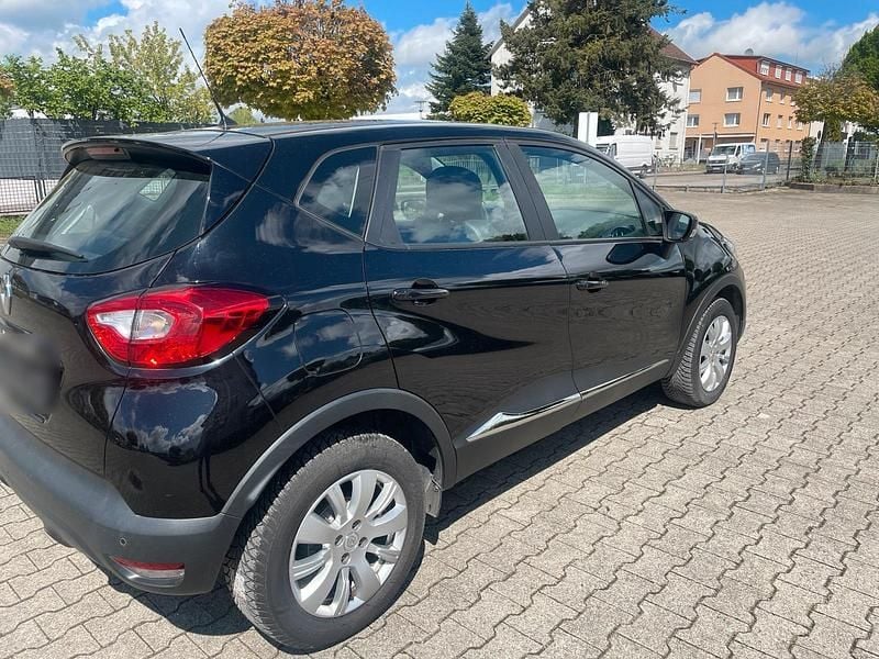 Gebraucht Renault Captur 90 PS (66 kW) 2016 Schwarz SUV