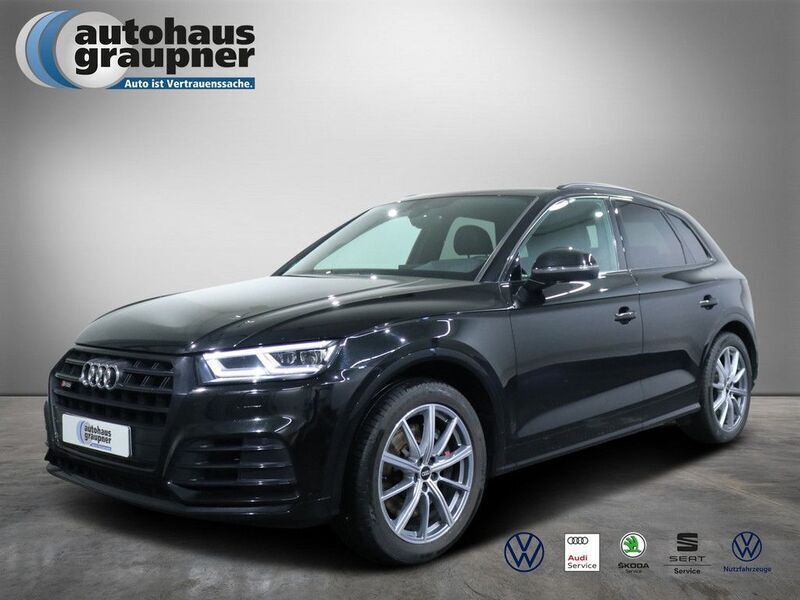 Schwarz / mythosschwarz (metallic) Gebraucht 2020 Audi SQ5 Ambiente SUV | 38.444 € (Guter Preis) - Bild 1/4