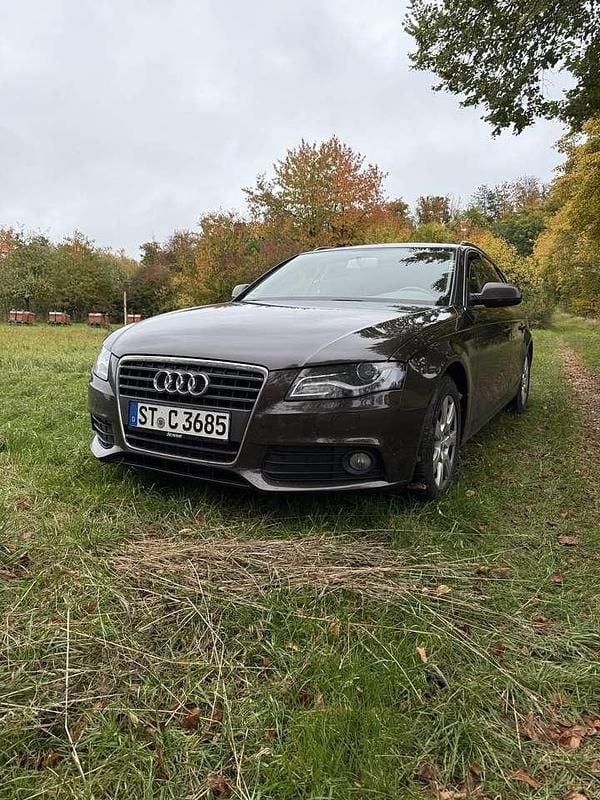 Gebraucht Audi A4 Attraction 160 PS (117 kW) 2011 Braun Kombi