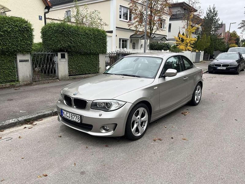 Gebraucht 2012 BMW 120 Coupé Efficient Dynamics Coupé | 11.000 € (Fairer Preis) - Bild 1/4